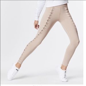 Iconic carbon 38 lace up legging